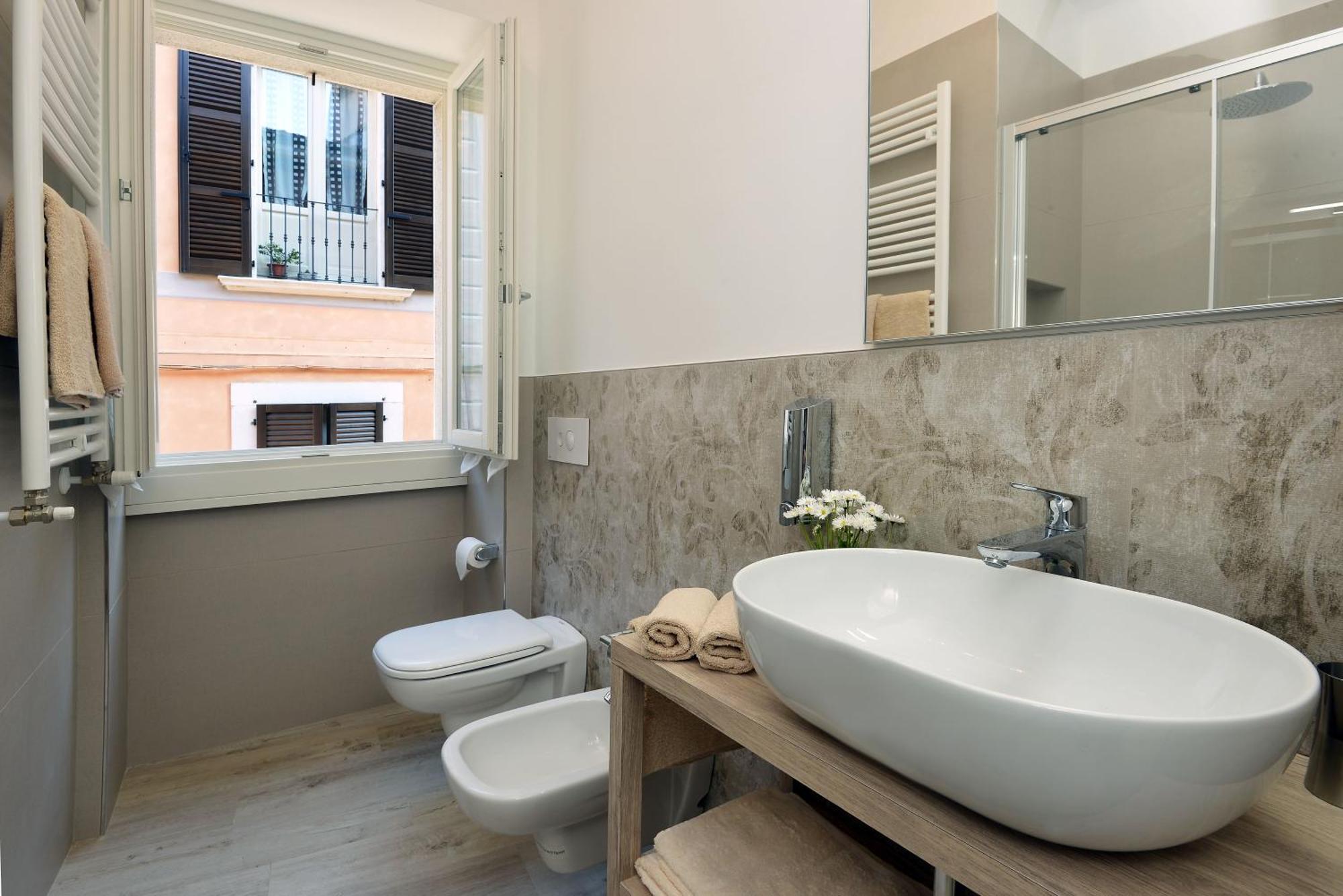 Cavour Apartments Salò Eksteriør billede