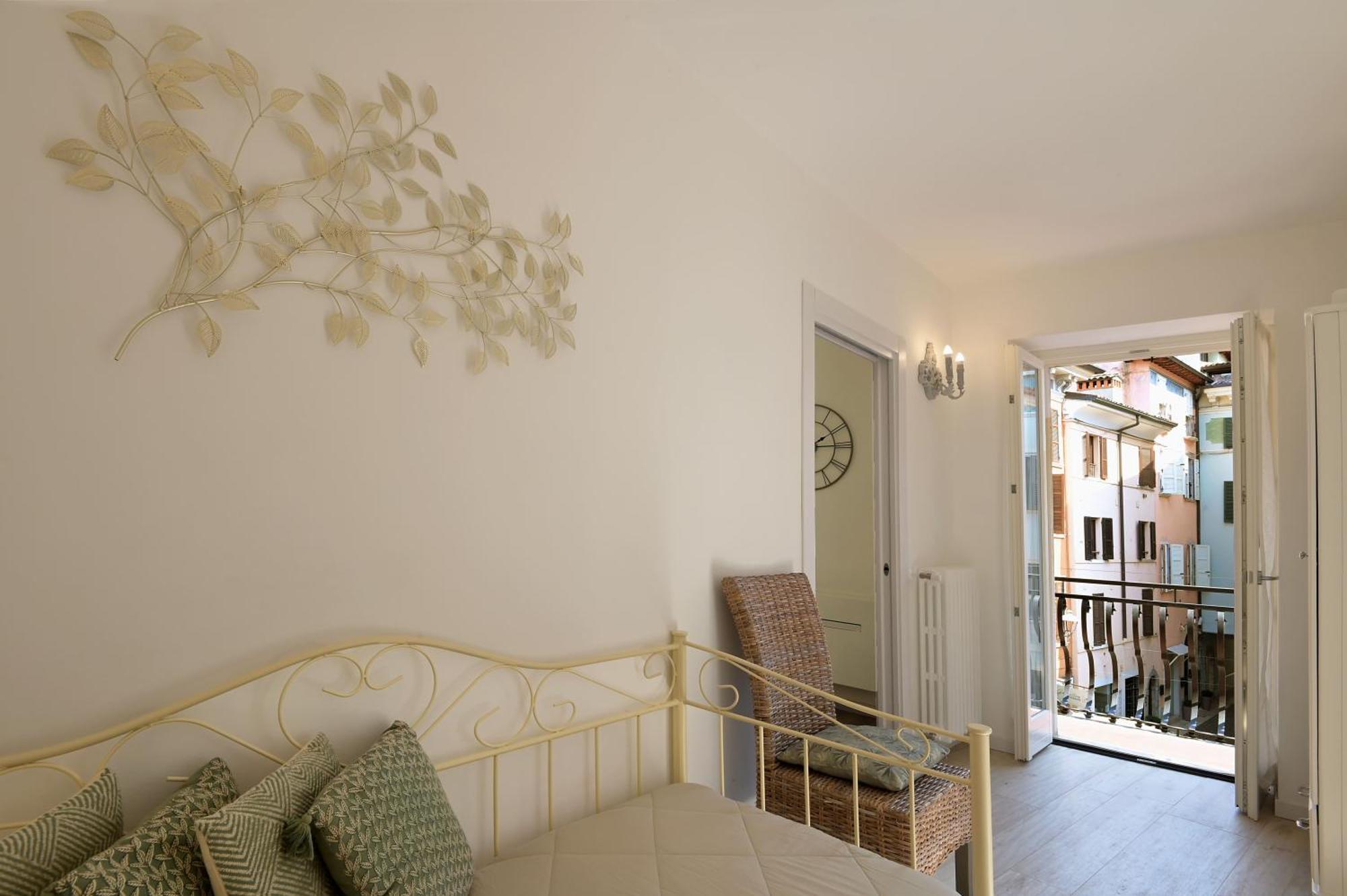 Cavour Apartments Salò Eksteriør billede