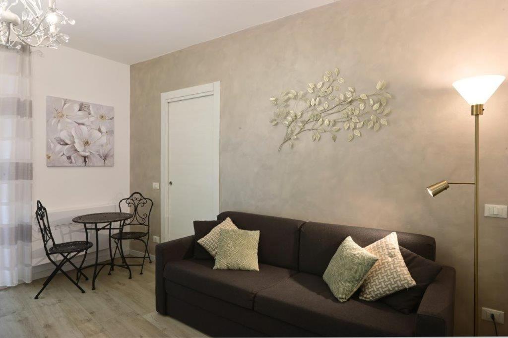 Cavour Apartments Salò Eksteriør billede
